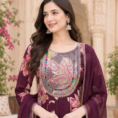 Women Floral Printed & Yoke Embroidered Anarkali Kurta Pant Set With Dupatta
