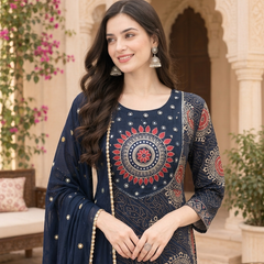 Women Floral Printed & Yoke Embroidered Anarkali Kurta Pant Set With Dupatta