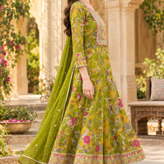 Women Floral Printed & Yoke Embroidered Anarkali Kurta Pant Set With Dupatta