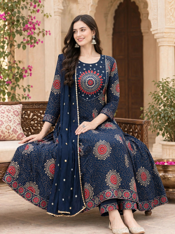 Women Floral Printed & Yoke Embroidered Anarkali Kurta Pant Set With Dupatta