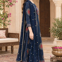 Women Floral Printed & Yoke Embroidered Anarkali Kurta Pant Set With Dupatta