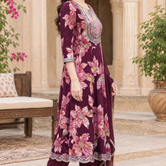 Women Floral Printed & Yoke Embroidered Anarkali Kurta Pant Set With Dupatta