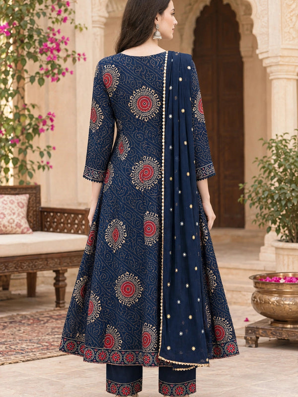 Women Floral Printed & Yoke Embroidered Anarkali Kurta Pant Set With Dupatta